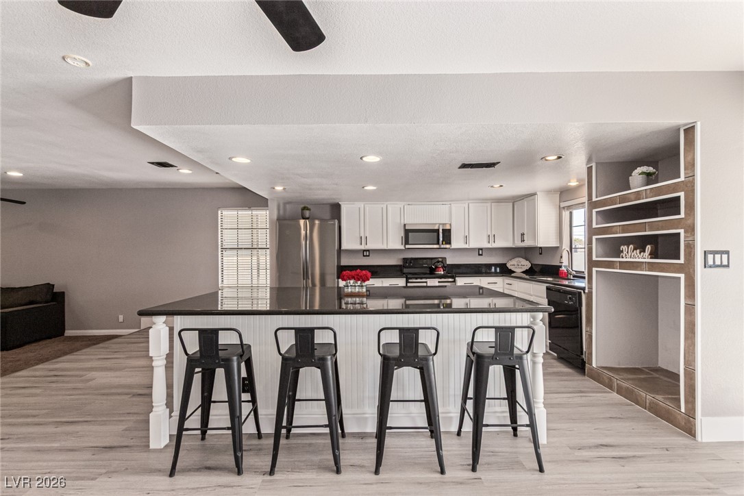 5905 Paseo Montana Las Vegas NV 89108