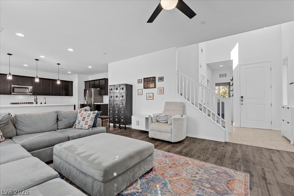 10399 Bagg Avenue Las Vegas NV 89166