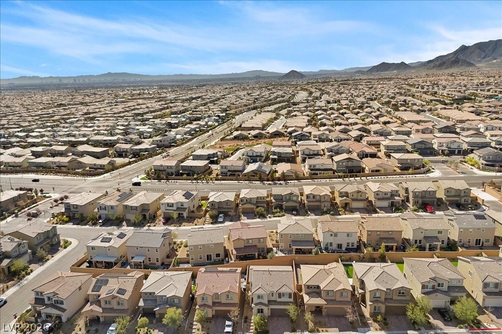 10399 Bagg Avenue Las Vegas NV 89166
