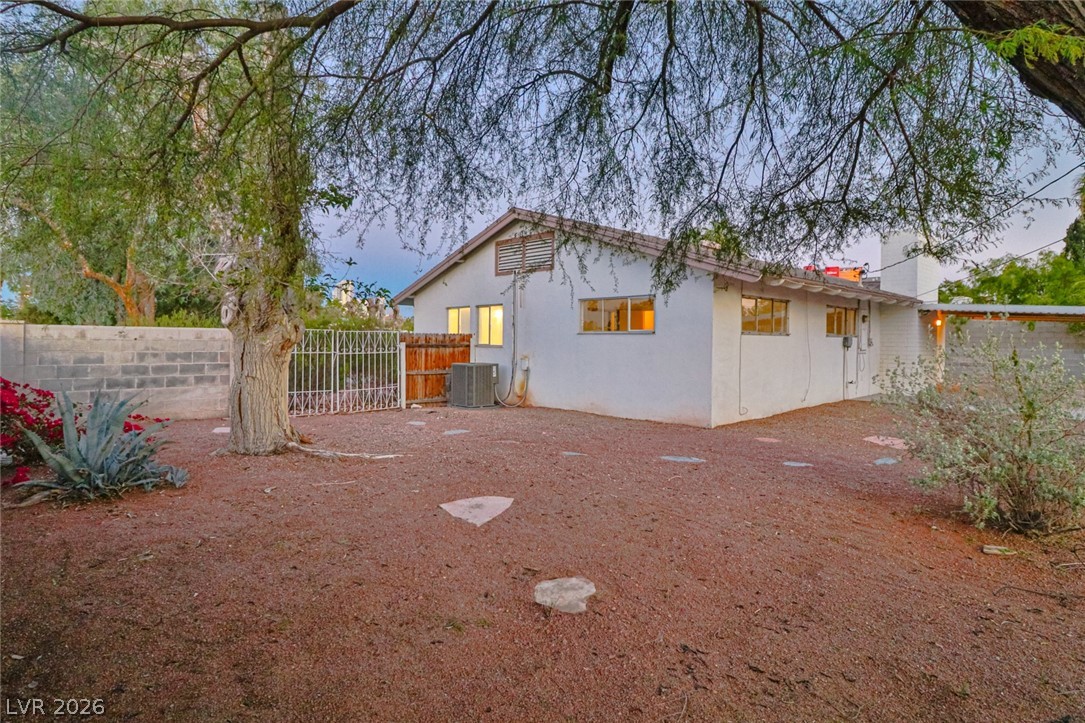 1517 Bryn Mawr Avenue Las Vegas NV 89102