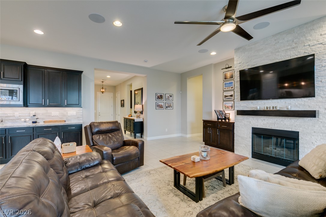 7326 Winesburg Street Las Vegas NV 89166