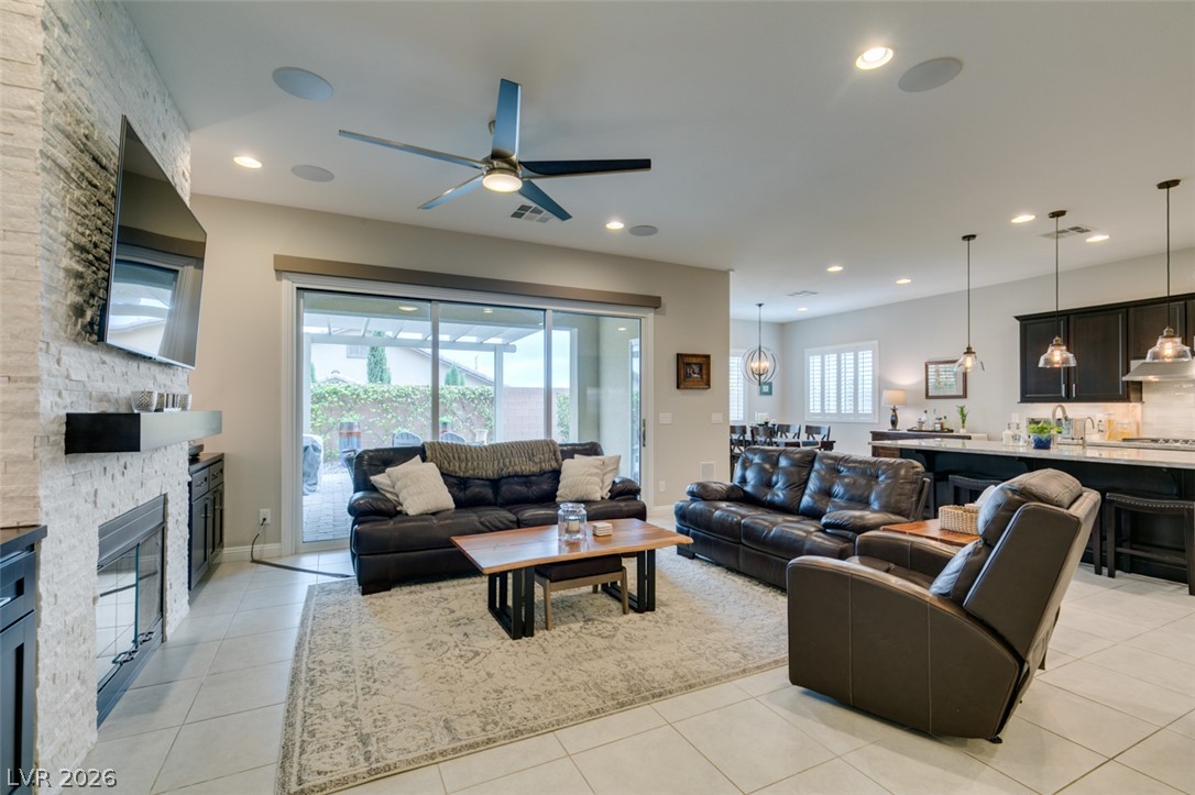 7326 Winesburg Street Las Vegas NV 89166