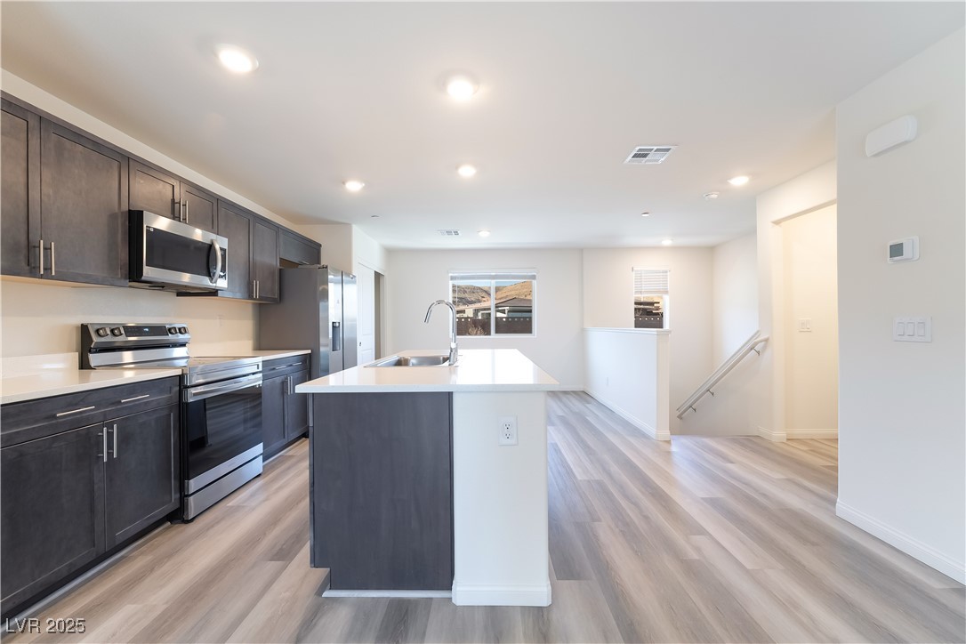 6853 Prairie Pearl Street Las Vegas NV 89148