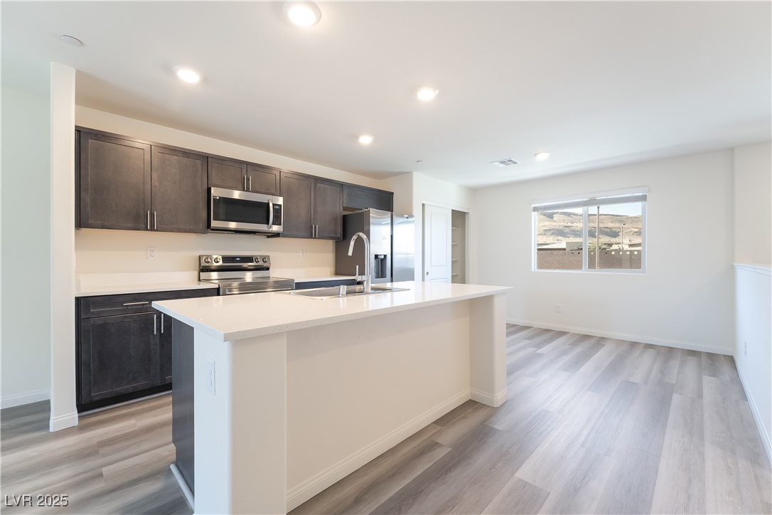 6853 Prairie Pearl Street Las Vegas NV 89148