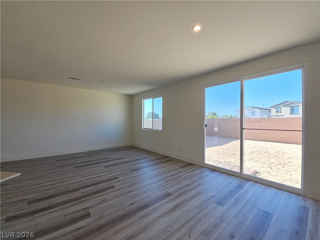 2467 Tom Collins Drive Las Vegas NV 89121