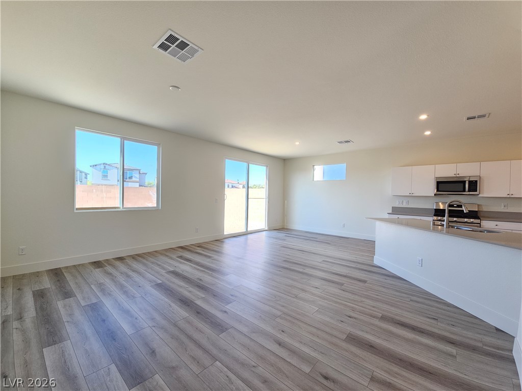 2467 Tom Collins Drive Las Vegas NV 89121