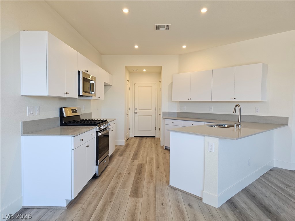 2467 Tom Collins Drive Las Vegas NV 89121