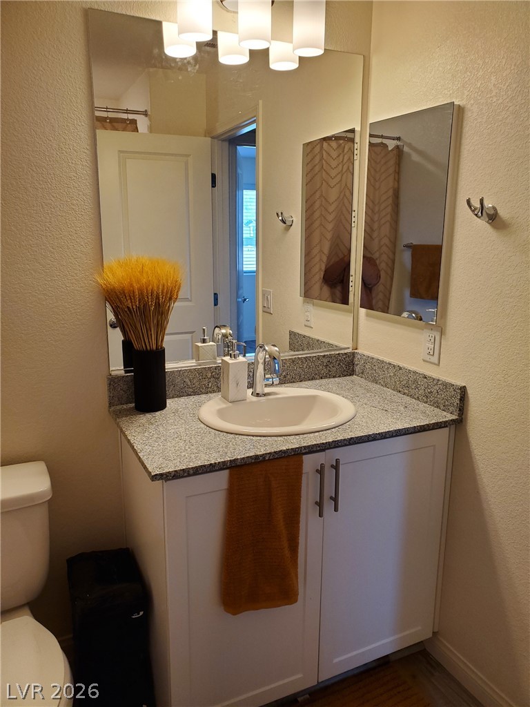6912 Diamond Blue Street North Las Vegas NV 89086