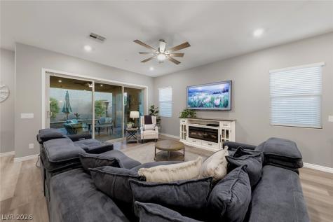 401 Middlestone Avenue Henderson NV 89011