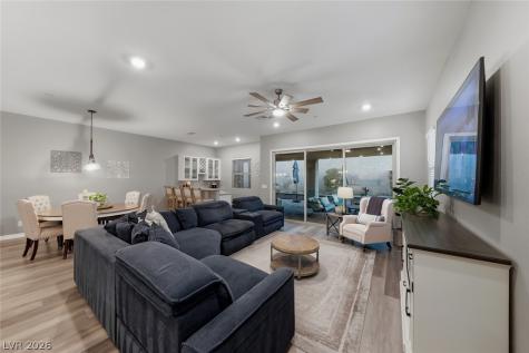 401 Middlestone Avenue Henderson NV 89011