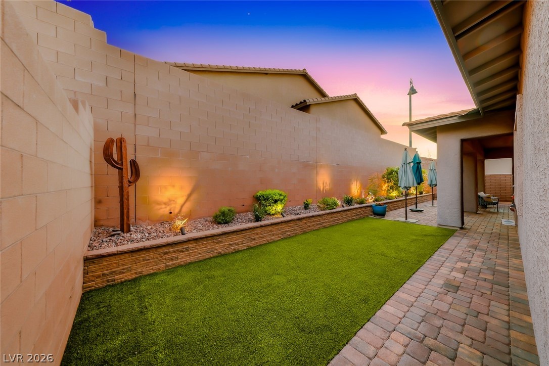 401 Middlestone Avenue Henderson NV 89011