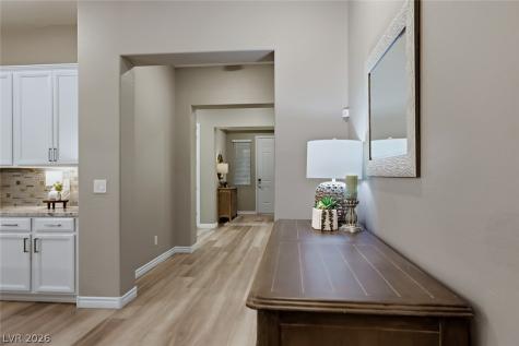 401 Middlestone Avenue Henderson NV 89011