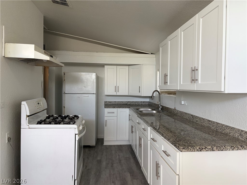 5701 Evergreen Avenue Las Vegas NV 89107