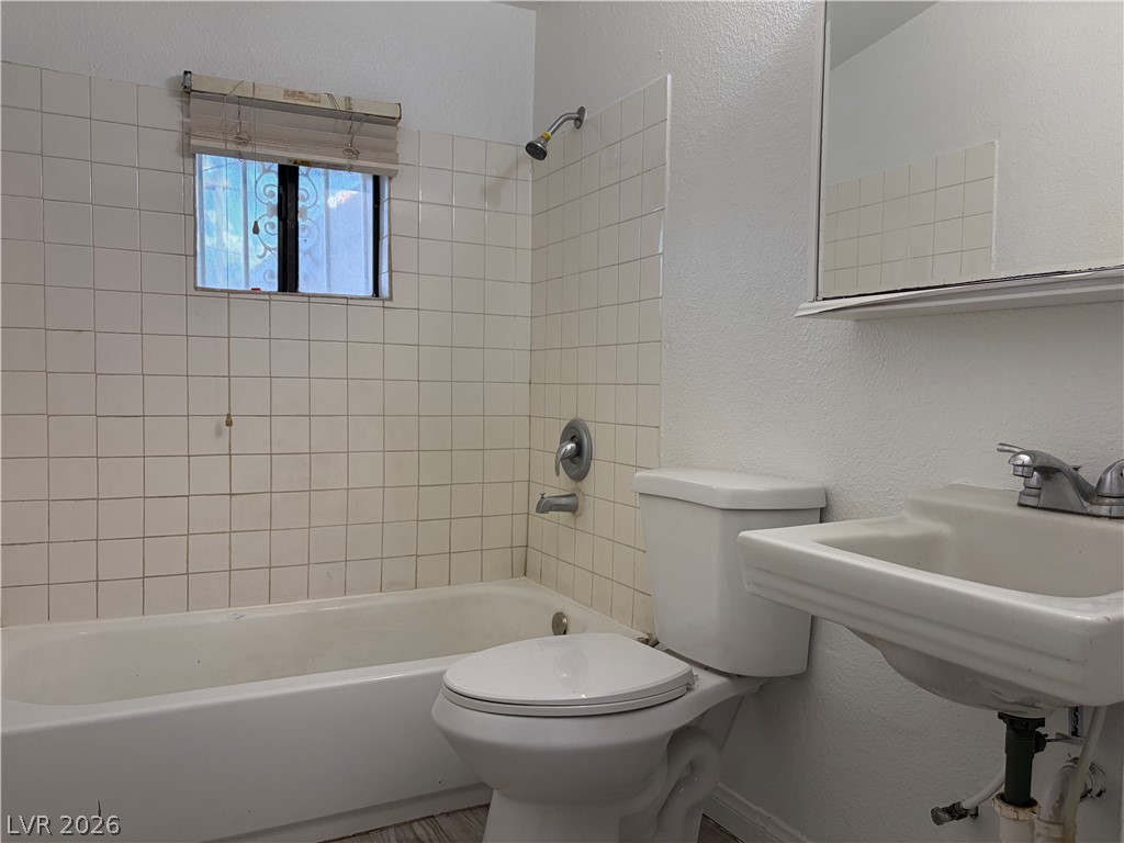 5701 Evergreen Avenue Las Vegas NV 89107