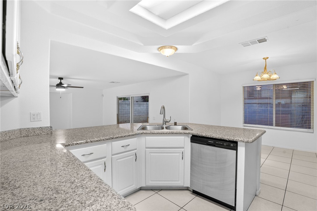 10032 Hermit Rapids Avenue Las Vegas NV 89148