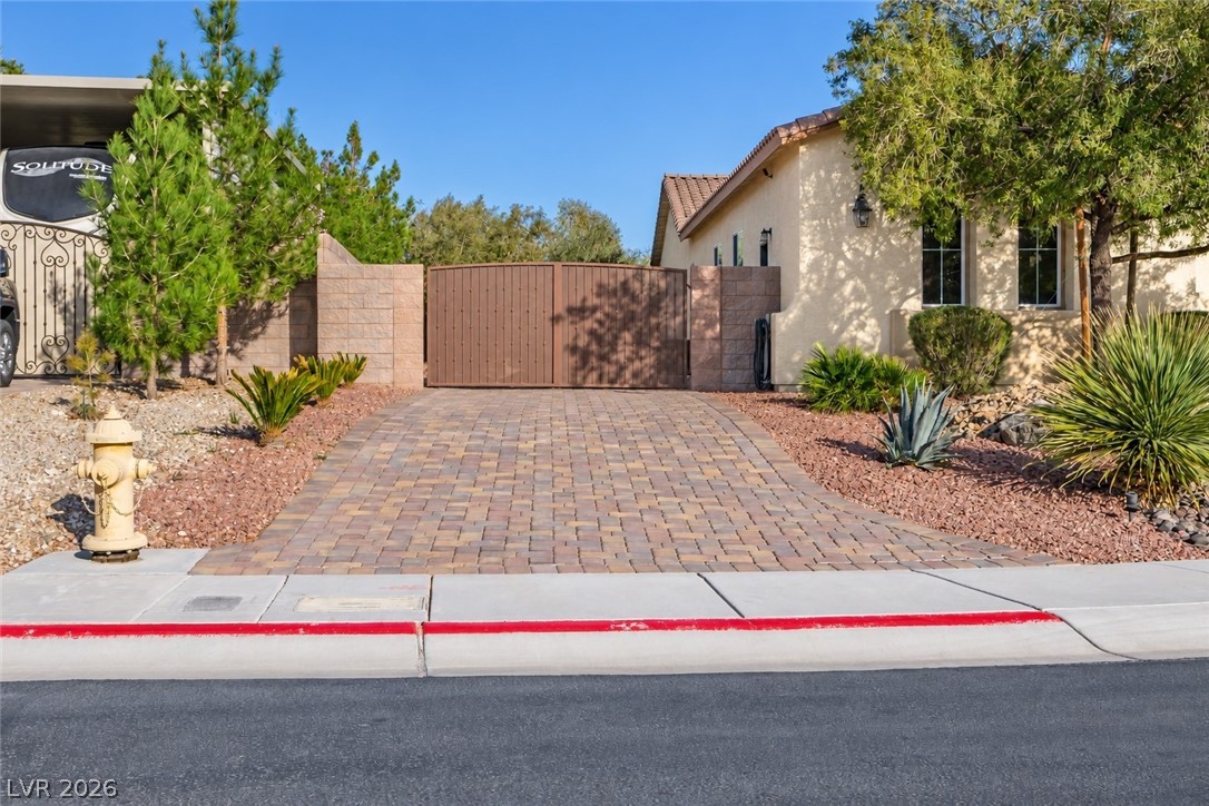 8604 Amber Autumn Street Las Vegas NV 89131