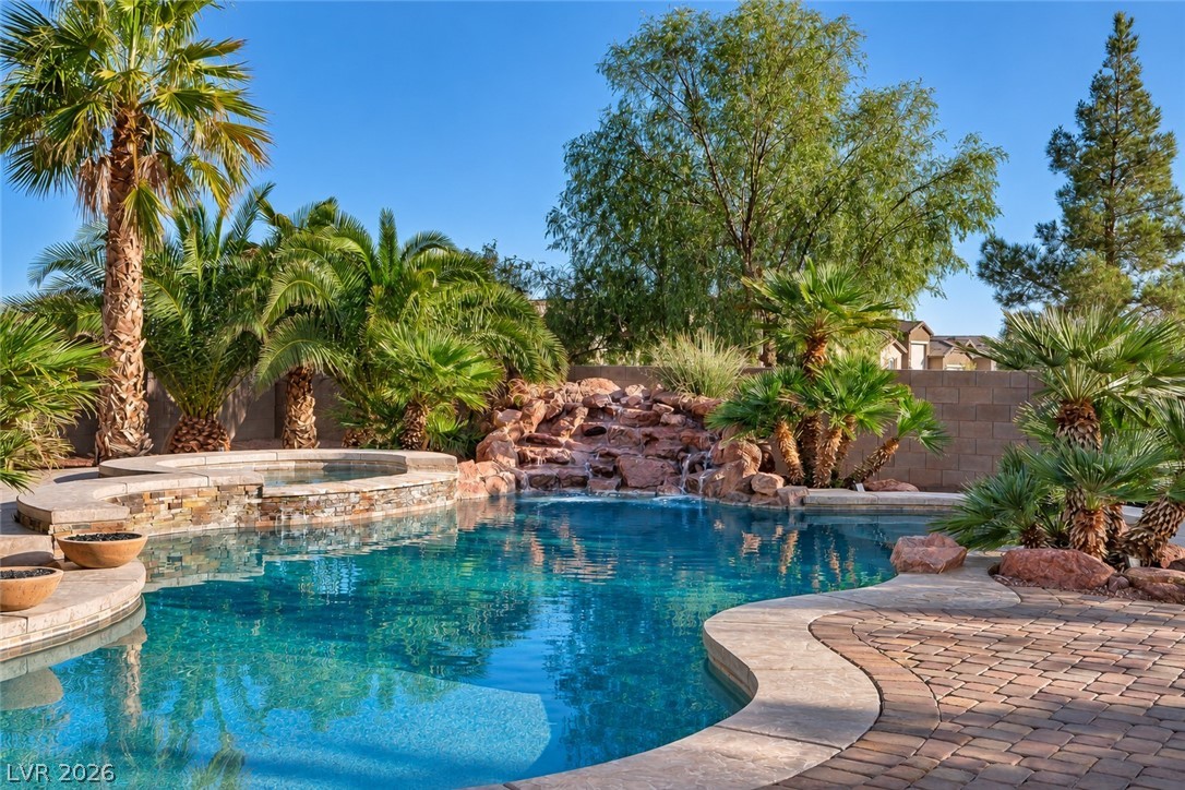 8604 Amber Autumn Street Las Vegas NV 89131