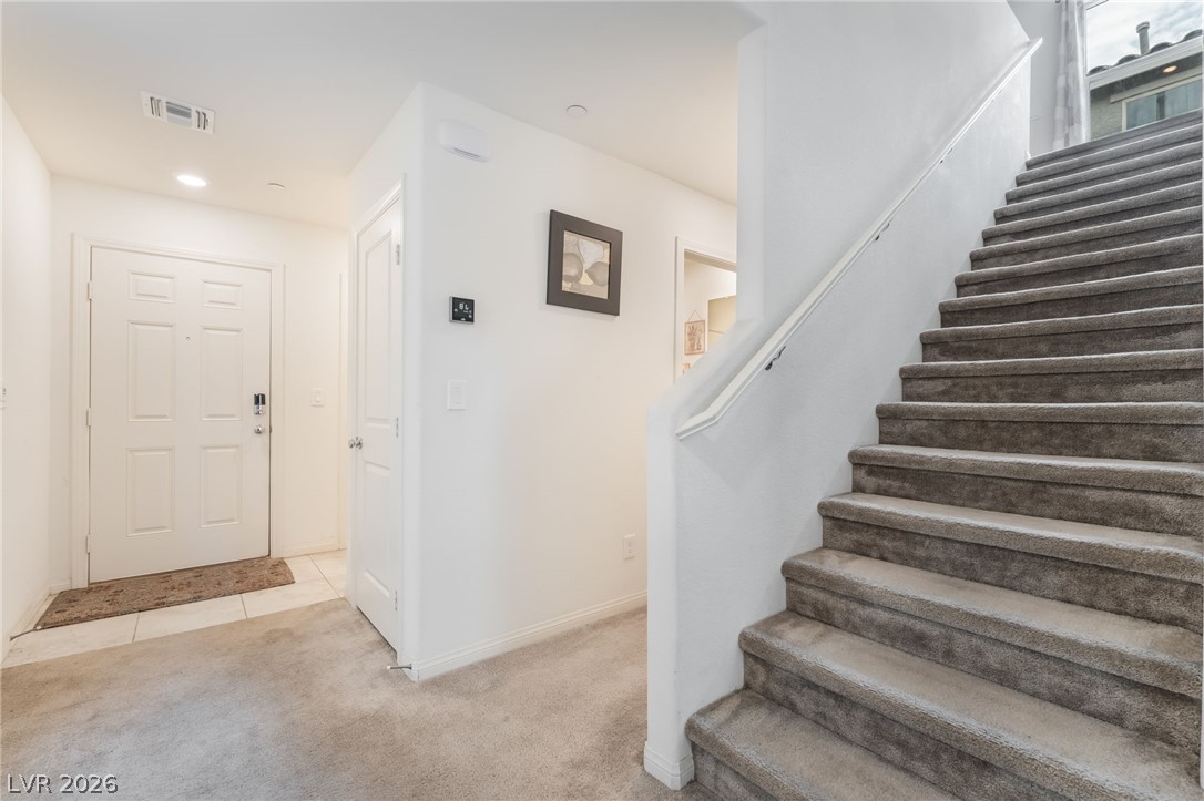 6631 Frosted Harvest Avenue Las Vegas NV 89108