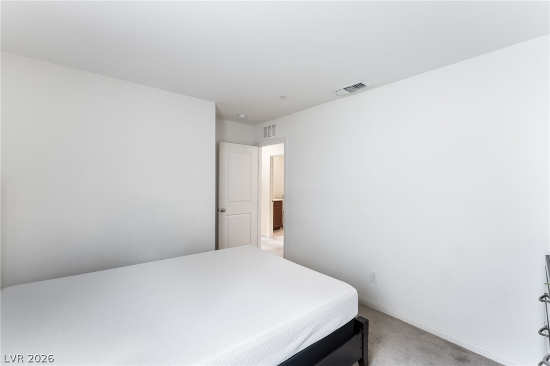 6631 Frosted Harvest Avenue Las Vegas NV 89108