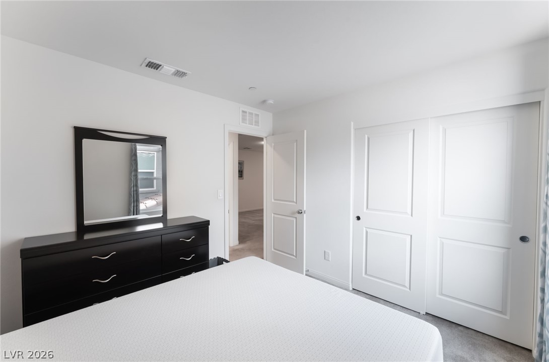6631 Frosted Harvest Avenue Las Vegas NV 89108