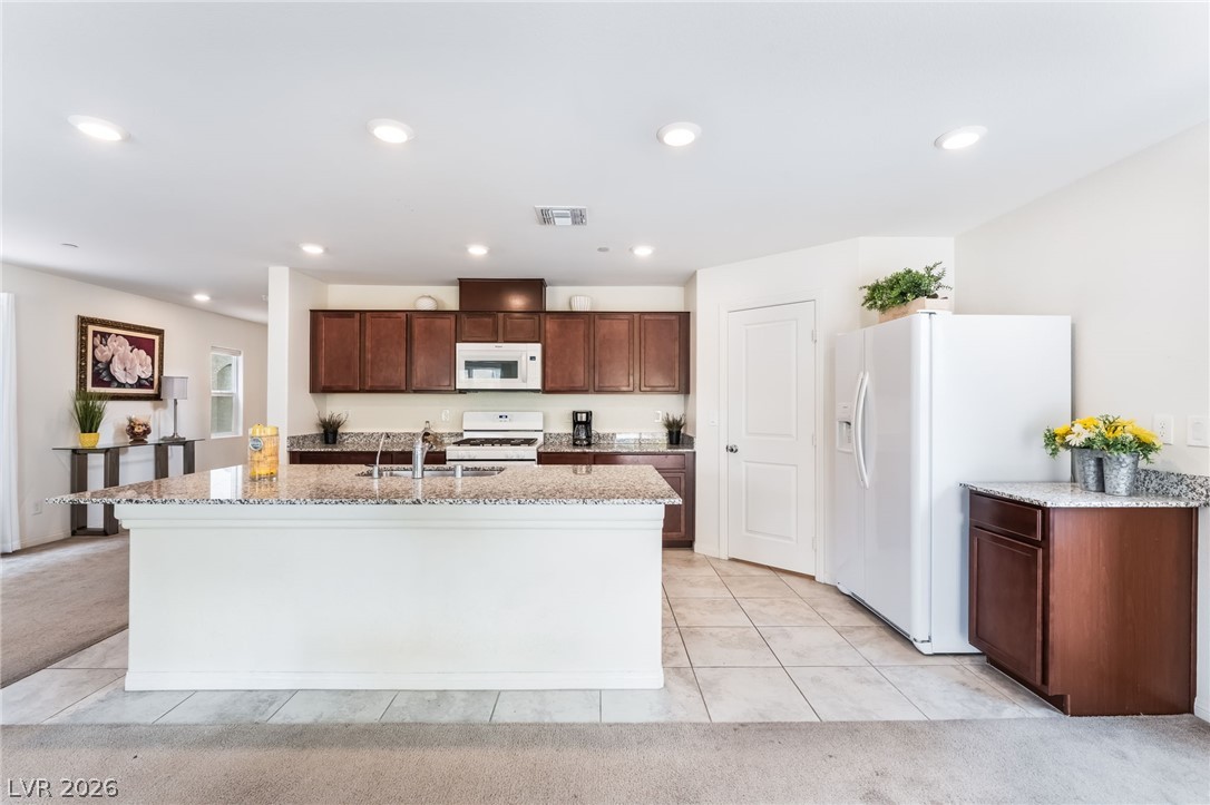 6631 Frosted Harvest Avenue Las Vegas NV 89108