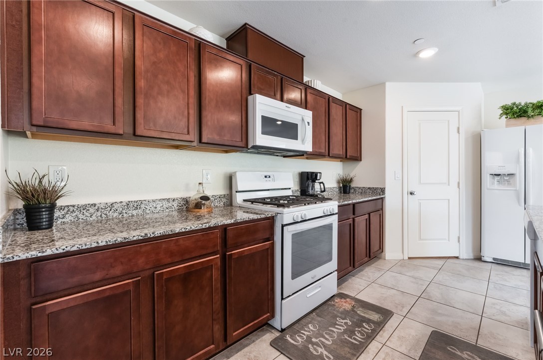 6631 Frosted Harvest Avenue Las Vegas NV 89108