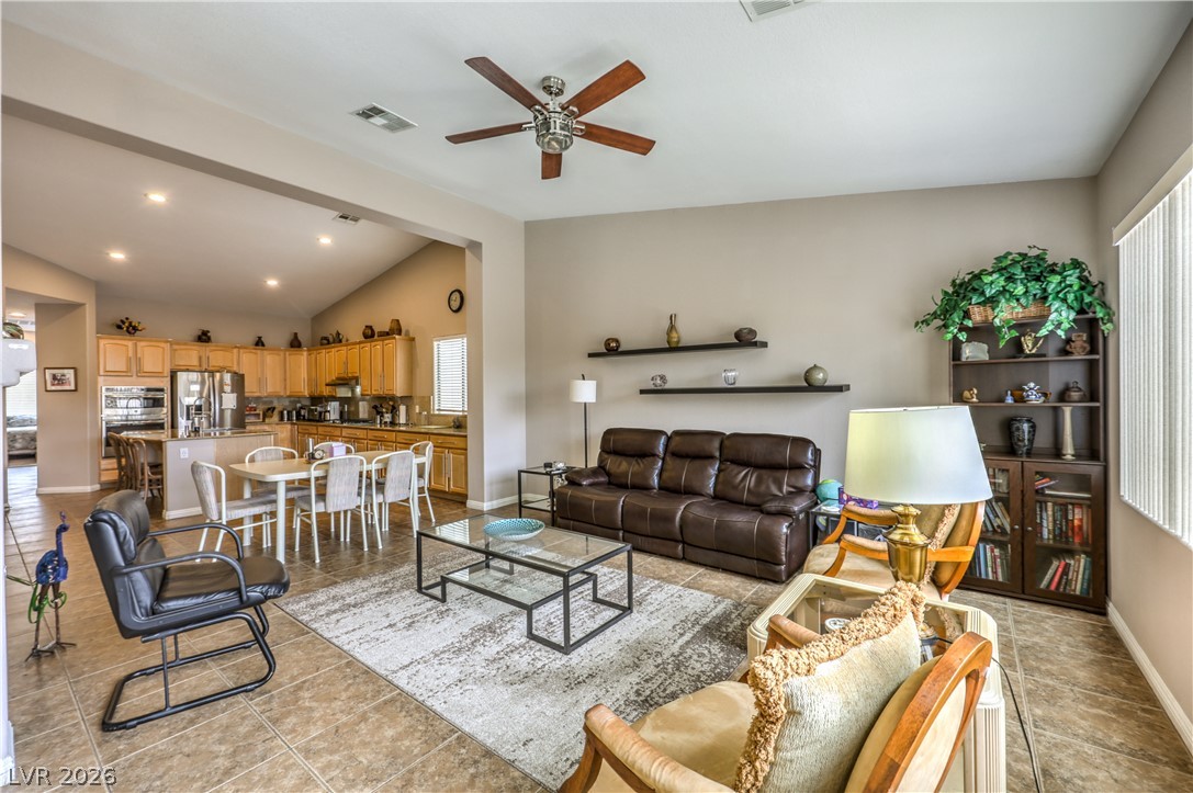 8320 Preppy Fox Avenue Las Vegas NV 89131