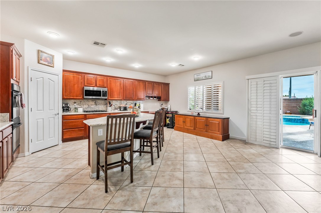6450 Hughes Springs Drive Las Vegas NV 89131