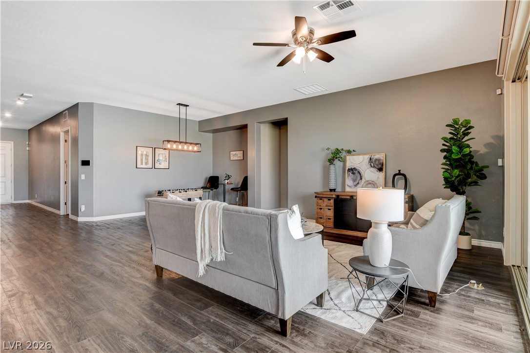 6390 Painted Creek Street Las Vegas NV 89149