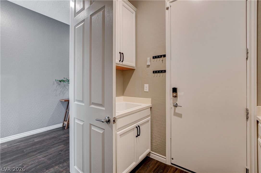6390 Painted Creek Street Las Vegas NV 89149