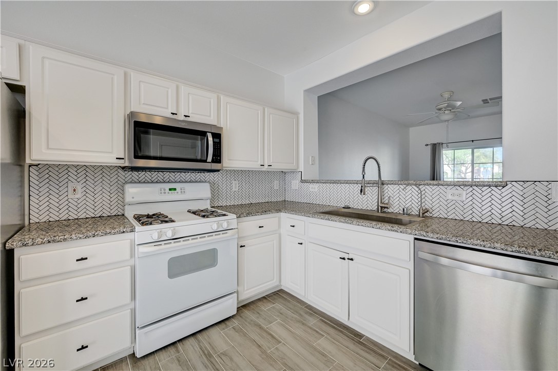 7439 Mariposa Grove Street Las Vegas NV 89139