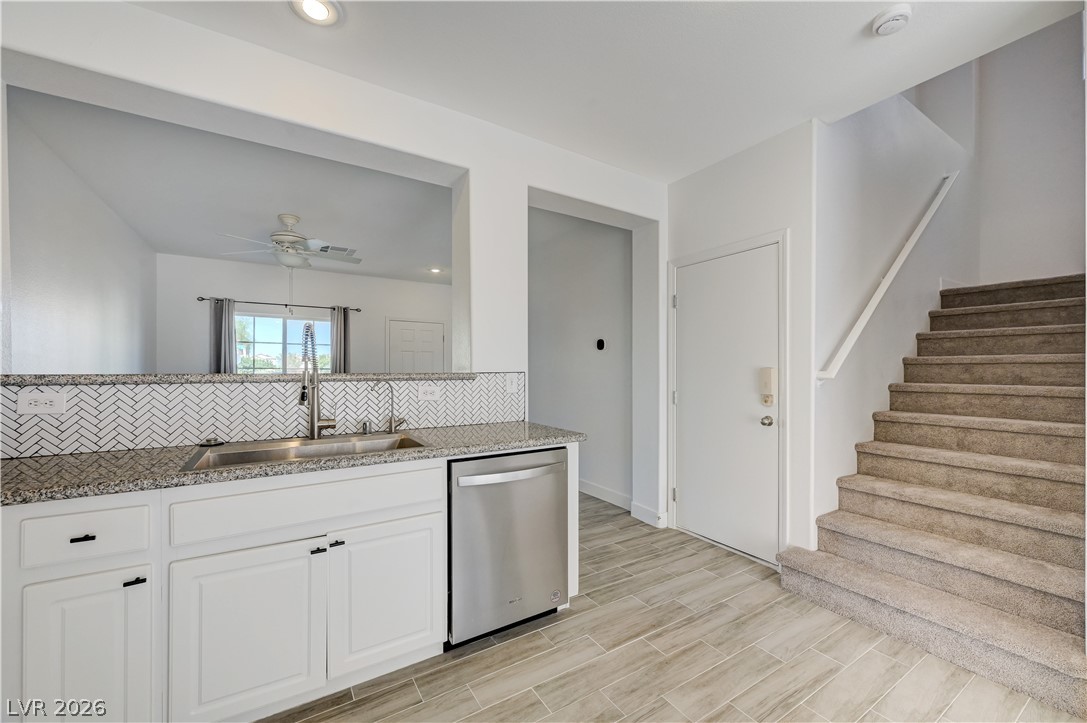 7439 Mariposa Grove Street Las Vegas NV 89139
