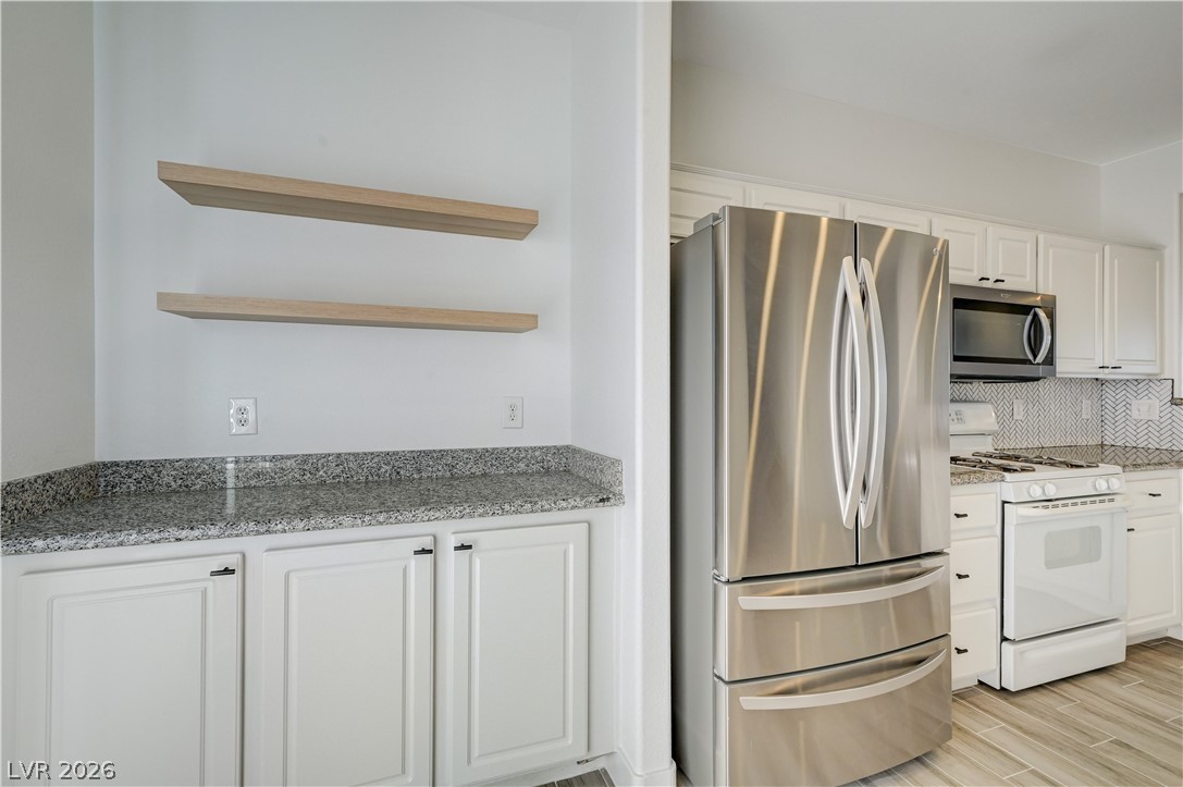 7439 Mariposa Grove Street Las Vegas NV 89139