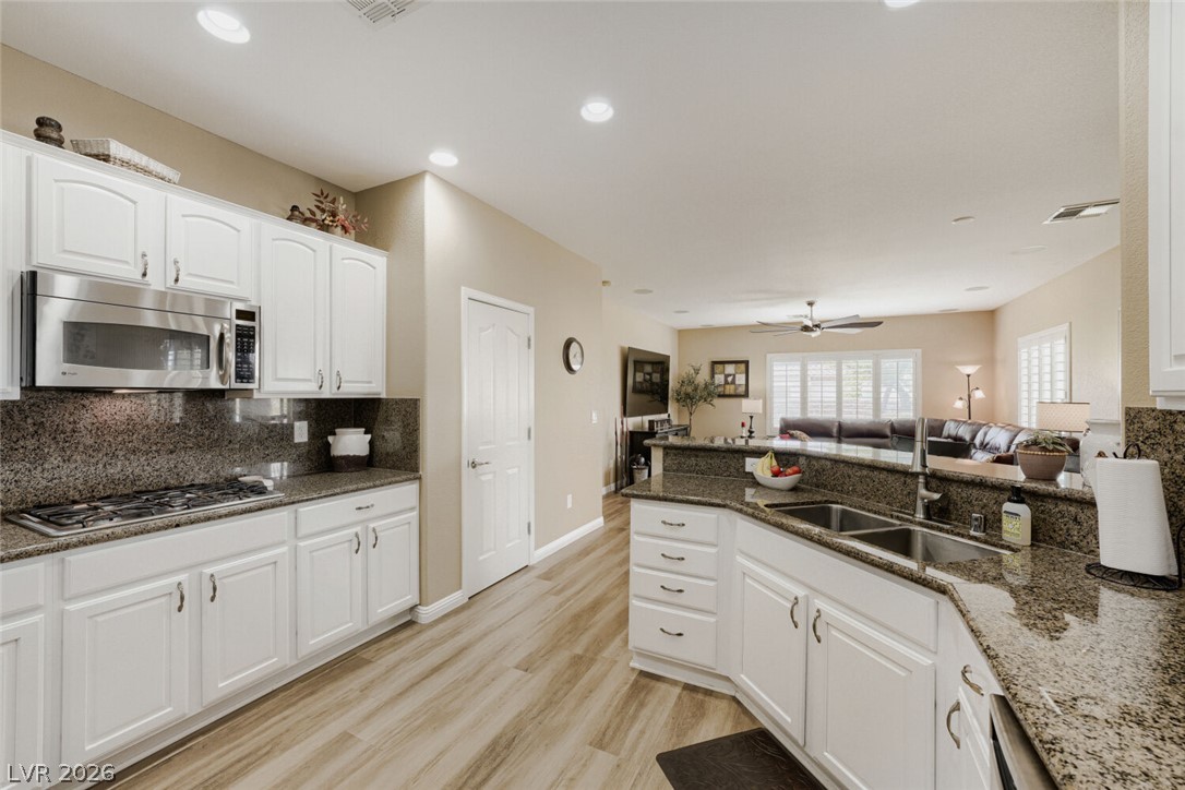 2381 Orangeburg Place Henderson NV 89044