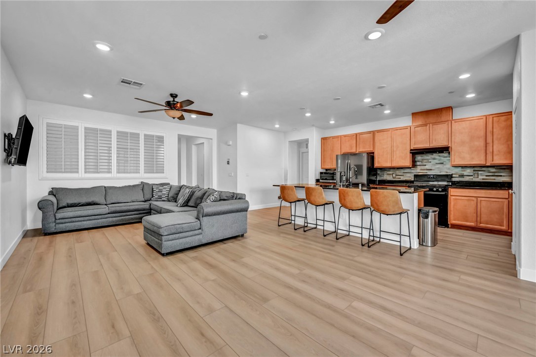 3208 Brescia Bank Avenue Henderson NV 89044