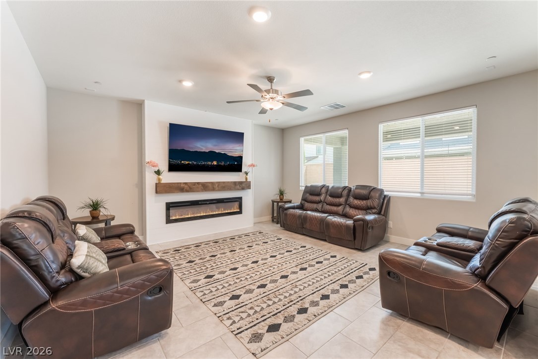 1867 Michael Springs Place North Las Vegas NV 89084