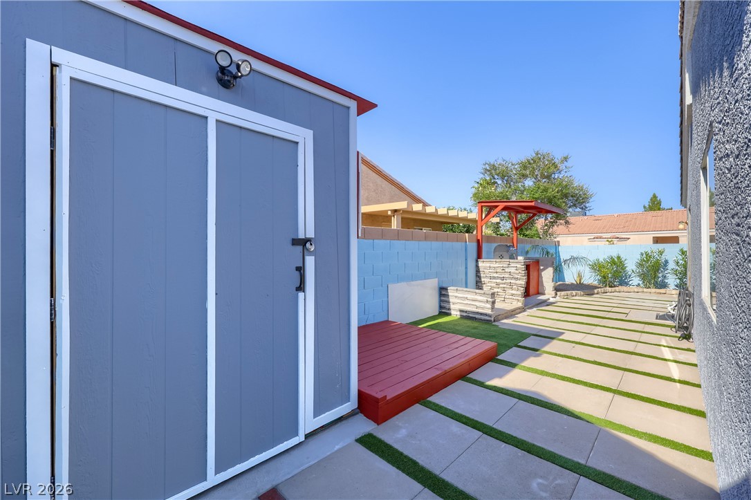 5205 Mineral Lake Drive Las Vegas NV 89122