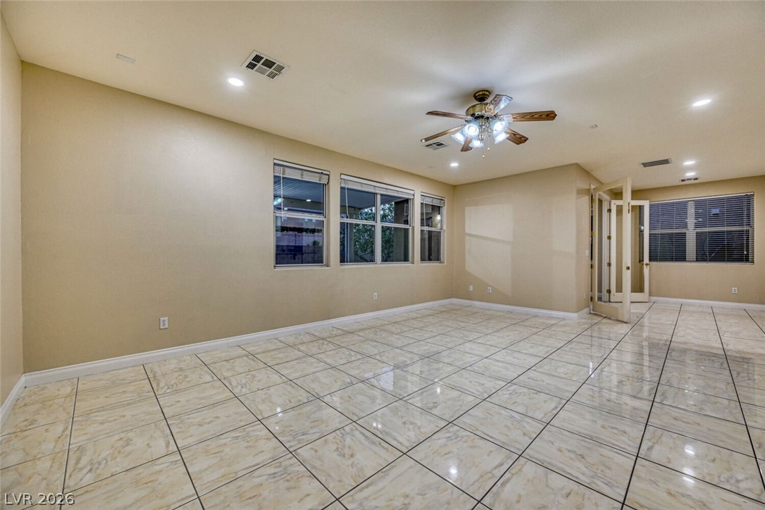 9609 Rolling Thunder Avenue Las Vegas NV 89148