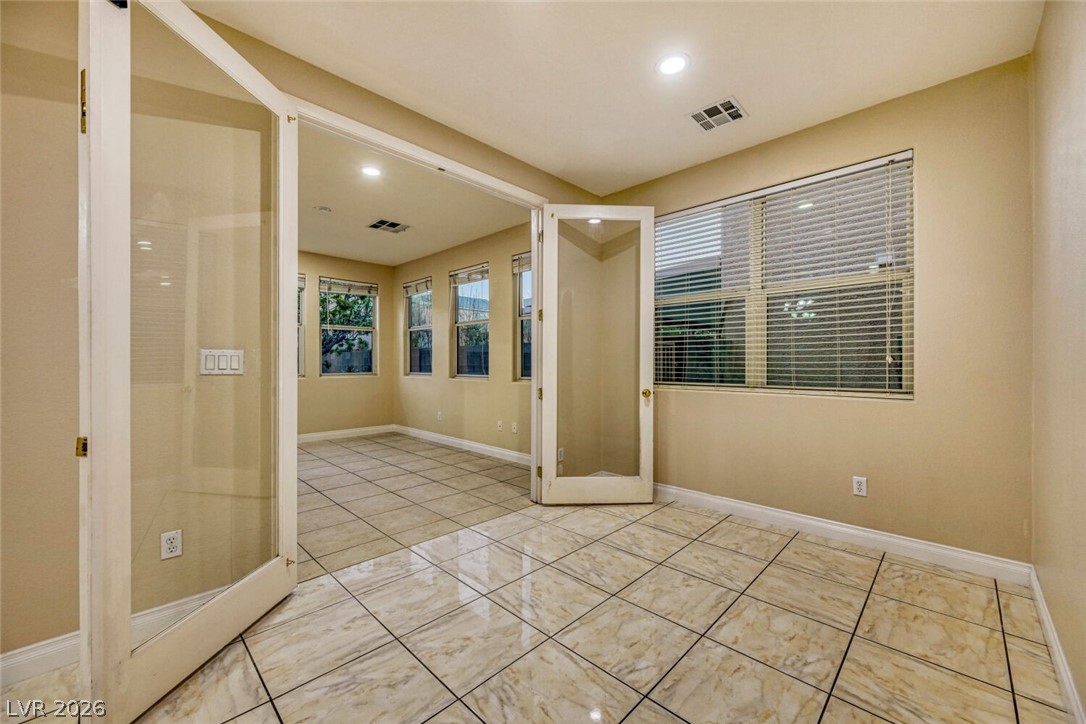 9609 Rolling Thunder Avenue Las Vegas NV 89148