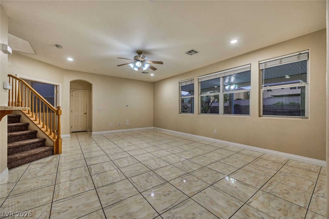 9609 Rolling Thunder Avenue Las Vegas NV 89148