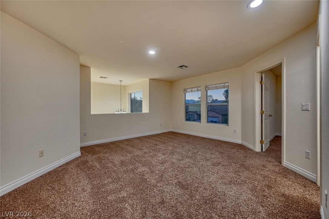 9609 Rolling Thunder Avenue Las Vegas NV 89148
