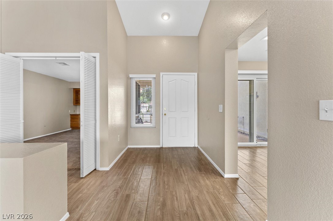 2400 Dove Valley Court Las Vegas NV 89134
