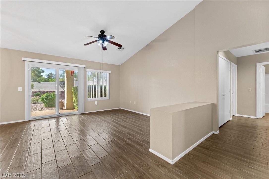 2400 Dove Valley Court Las Vegas NV 89134
