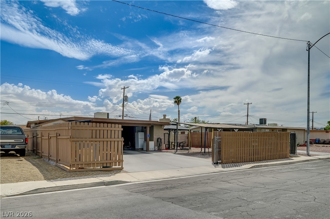5093 Sun Valley Drive Las Vegas NV 89122