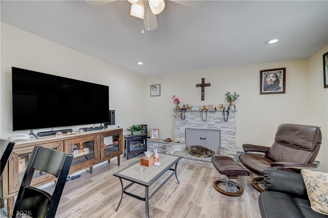 5093 Sun Valley Drive Las Vegas NV 89122