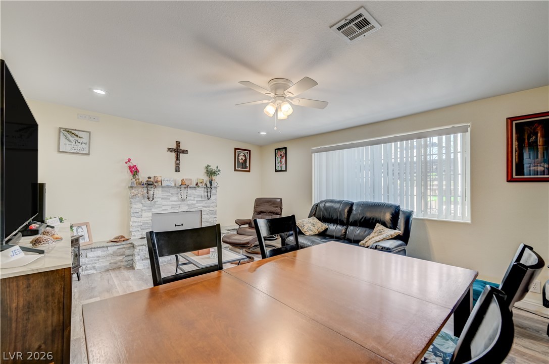 5093 Sun Valley Drive Las Vegas NV 89122