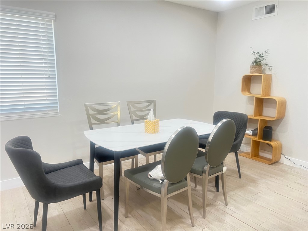 4194 Greenpoint Street Las Vegas NV 89147