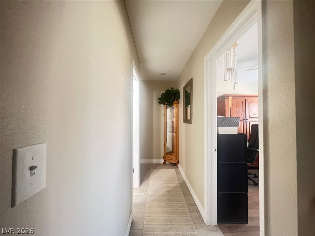 4194 Greenpoint Street Las Vegas NV 89147