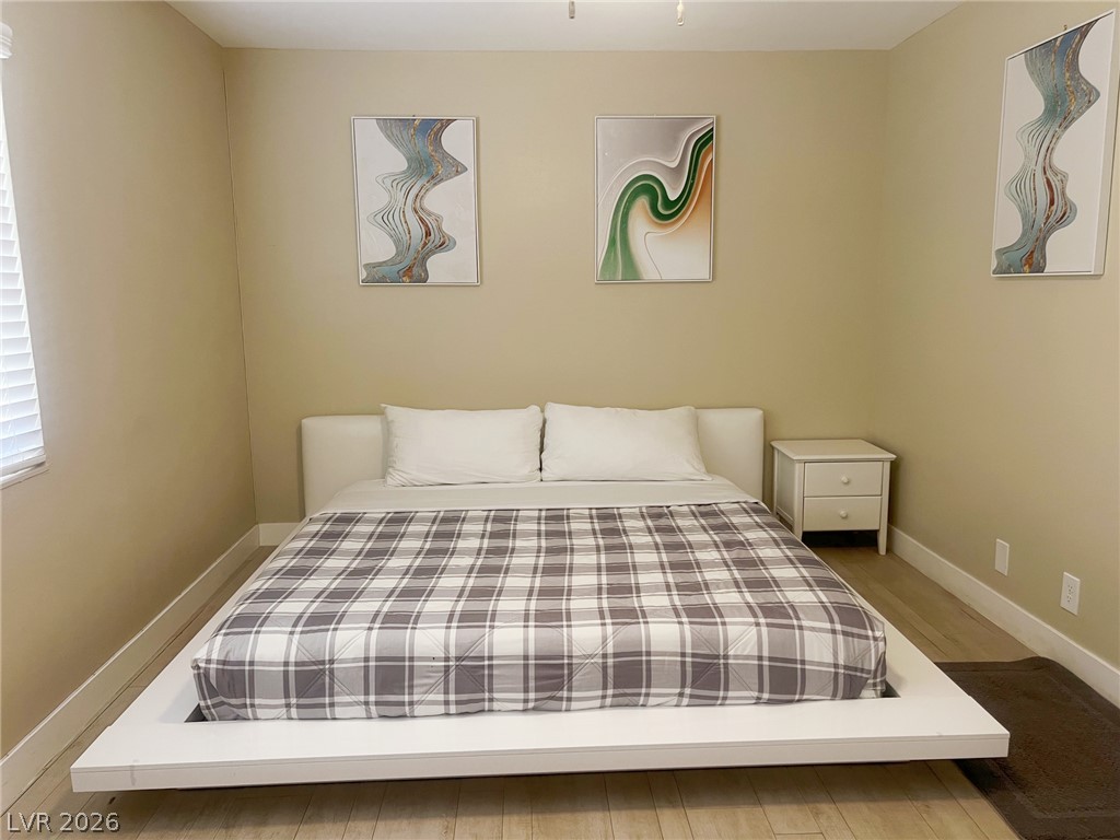4194 Greenpoint Street Las Vegas NV 89147