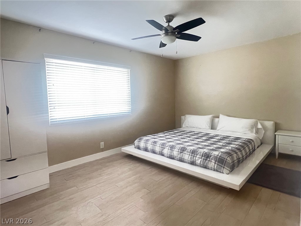 4194 Greenpoint Street Las Vegas NV 89147